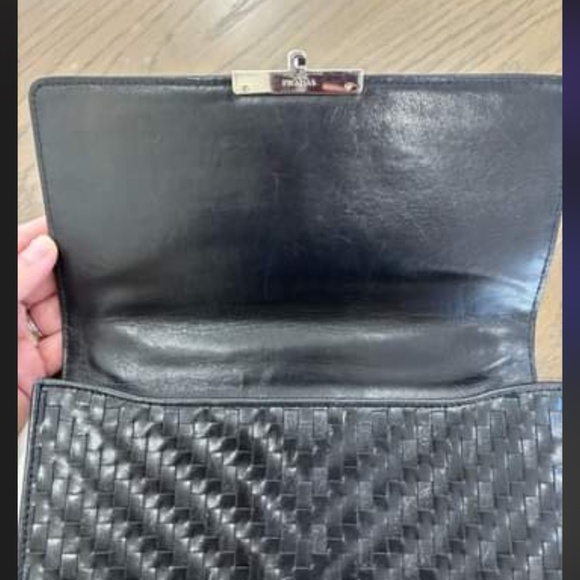 Prada handbag - Picture 2 of 5